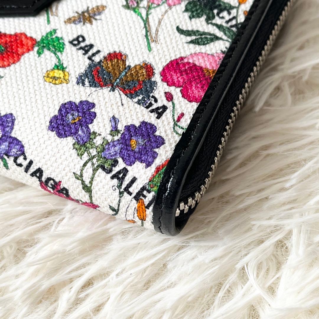 グッチ　バレンシアガ　長財布　ラウンドファスナー　681710 花柄　フラワー