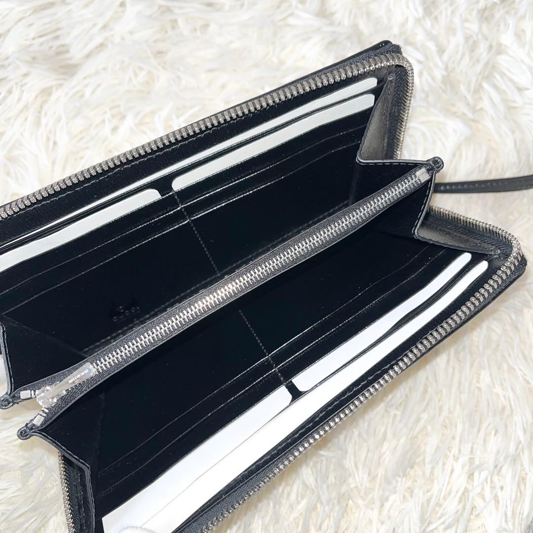 グッチ　バレンシアガ　長財布　ラウンドファスナー　681710 花柄　フラワー