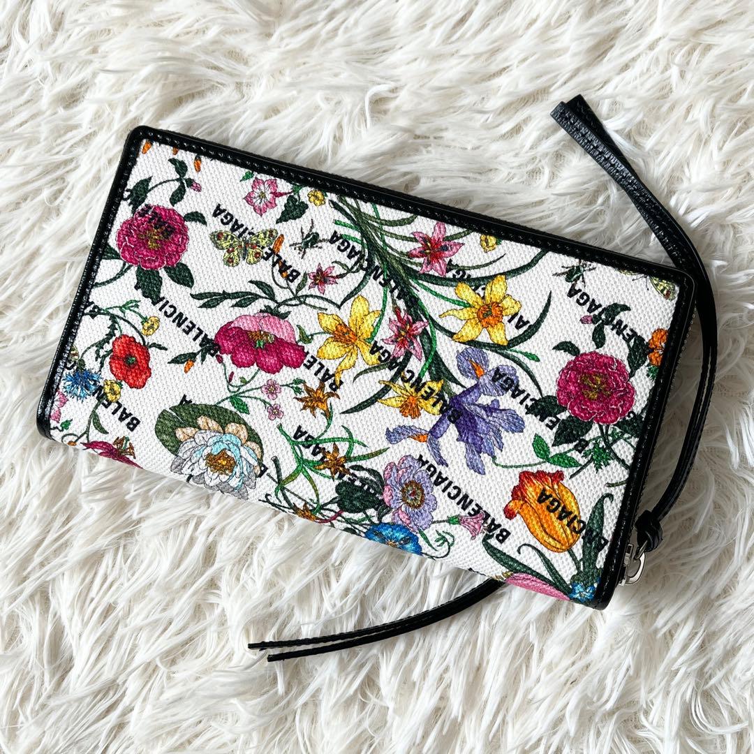 グッチ　バレンシアガ　長財布　ラウンドファスナー　681710 花柄　フラワー