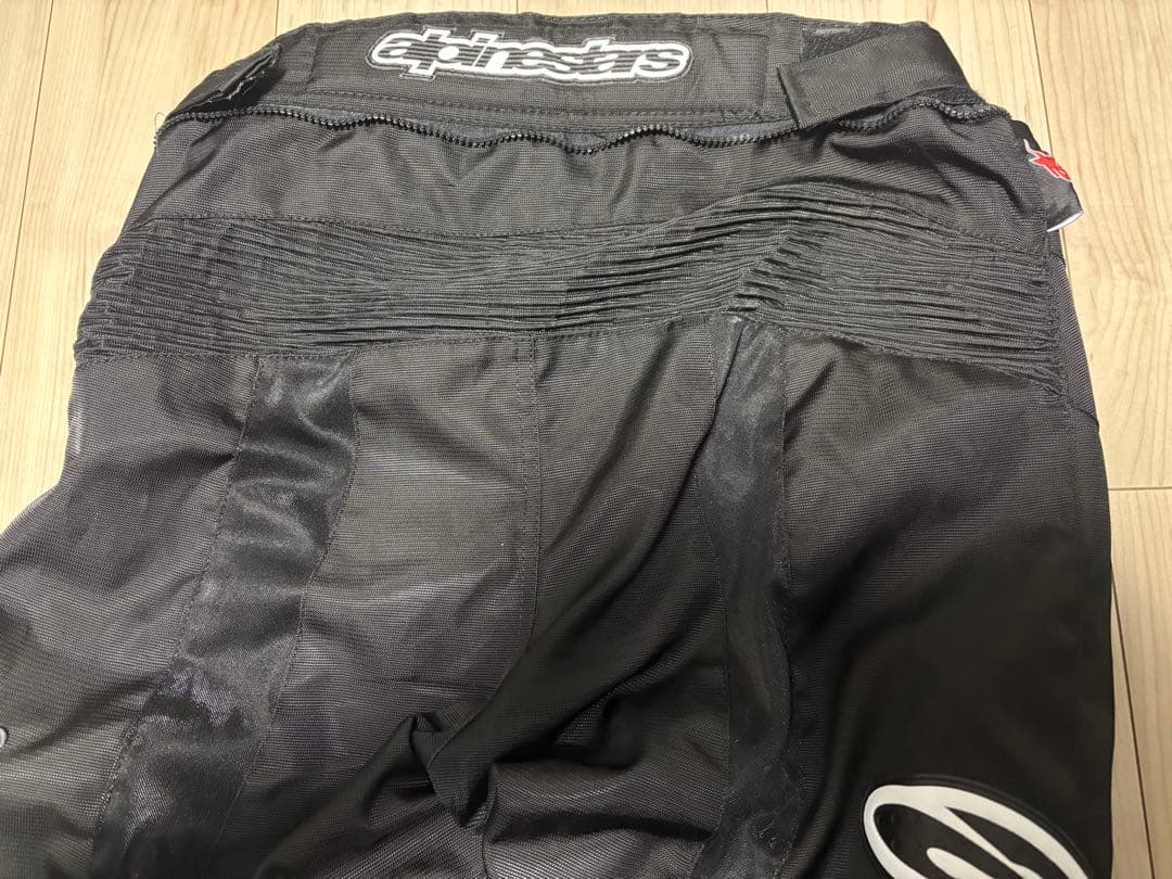 Alpinestars バイクパンツ 膝パッド付き 黒