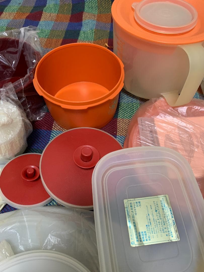 タッパーウェア ふたと容器 大量セット お得なまとめ売り TW-063