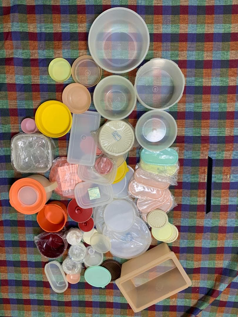 タッパーウェア ふたと容器 大量セット お得なまとめ売り TW-063