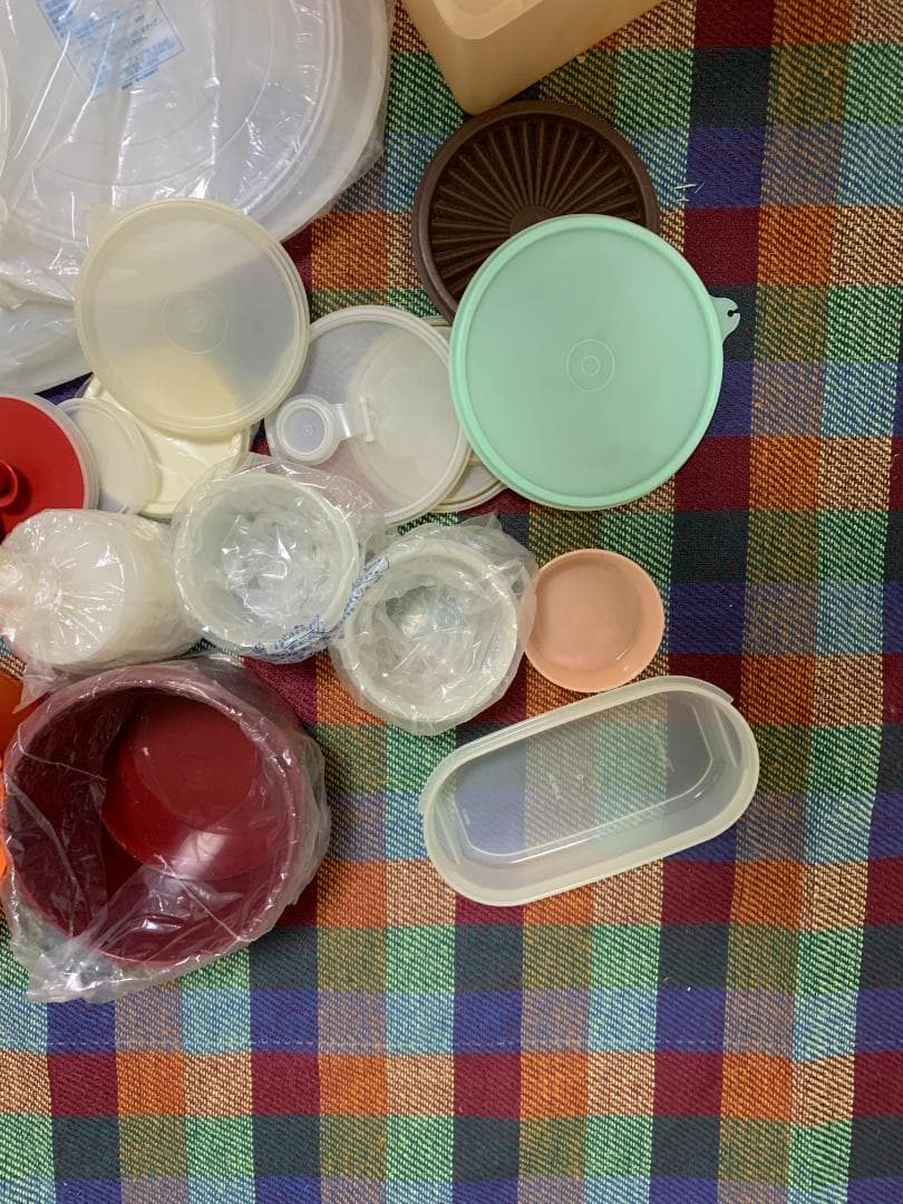 タッパーウェア ふたと容器 大量セット お得なまとめ売り TW-063