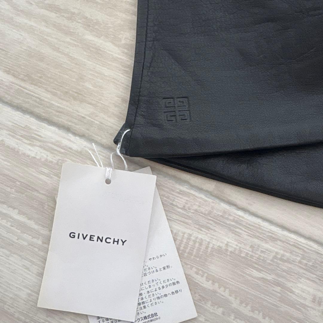 GIVENCHY ブラックレザー手袋 新品タグ付き