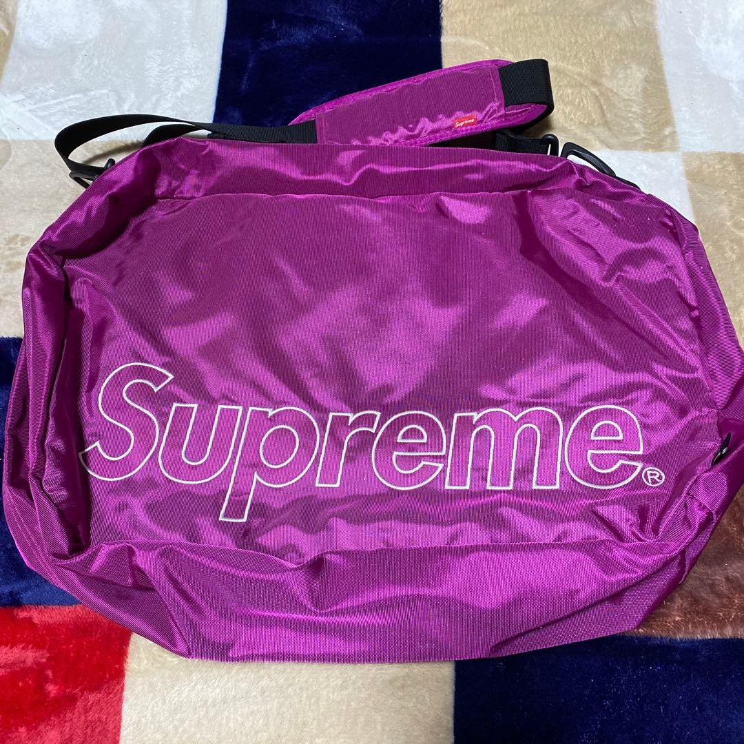 シュプリーム、バッグ、トレーナー、ビーニー