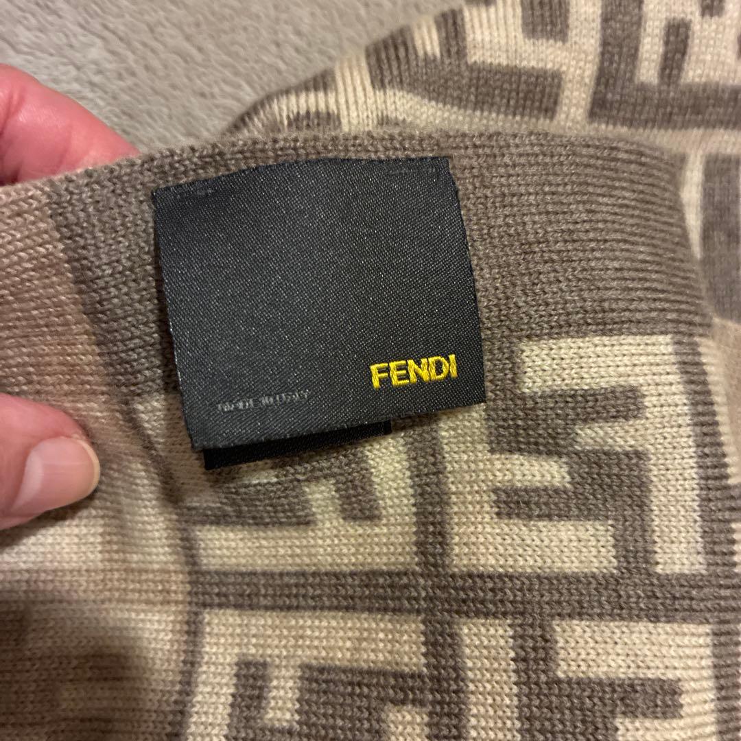 FENDI ズッカ柄　ウールマフラー