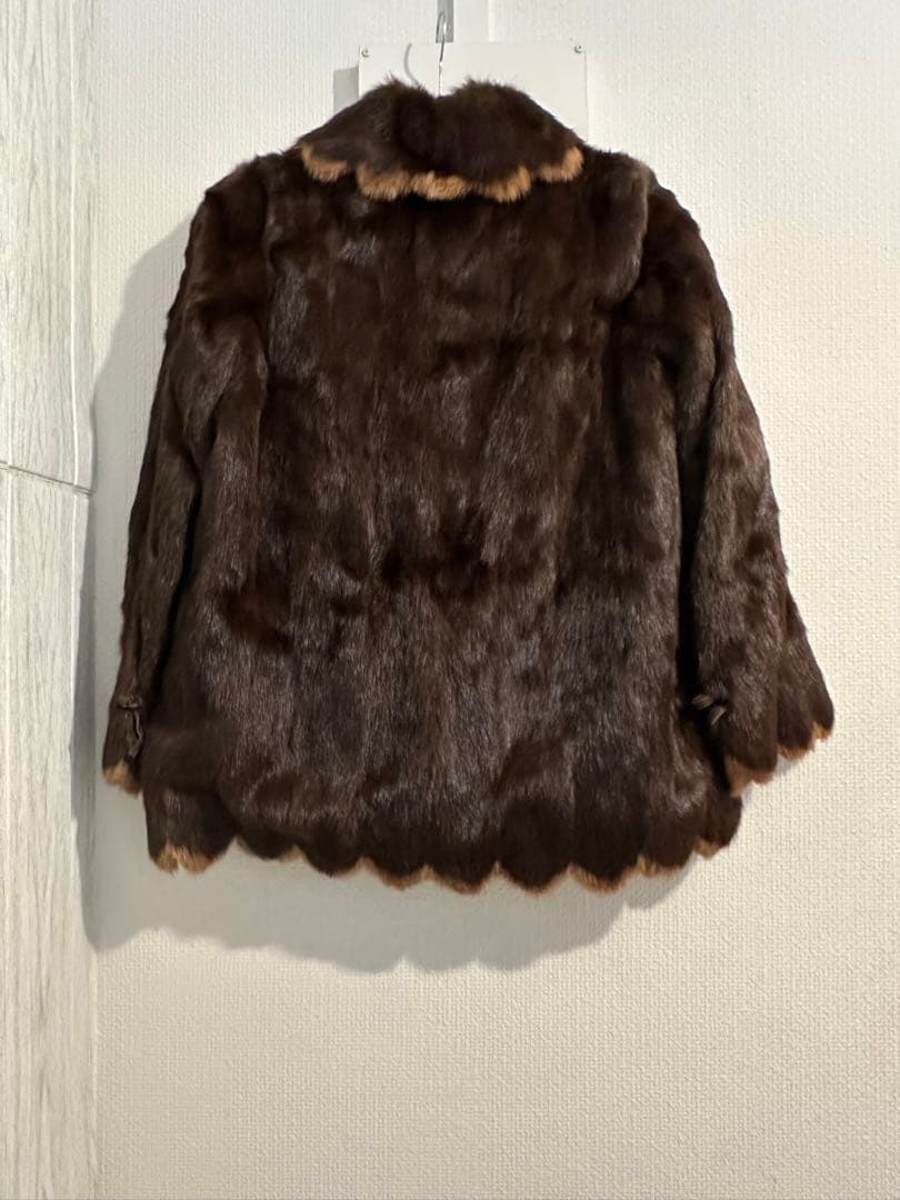 コリンスキーファーコート スカラップ ハーフ丈 フェミニン レアデザイン