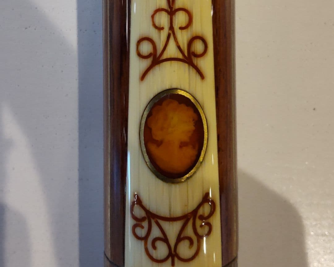 メウチキュー　カメオ