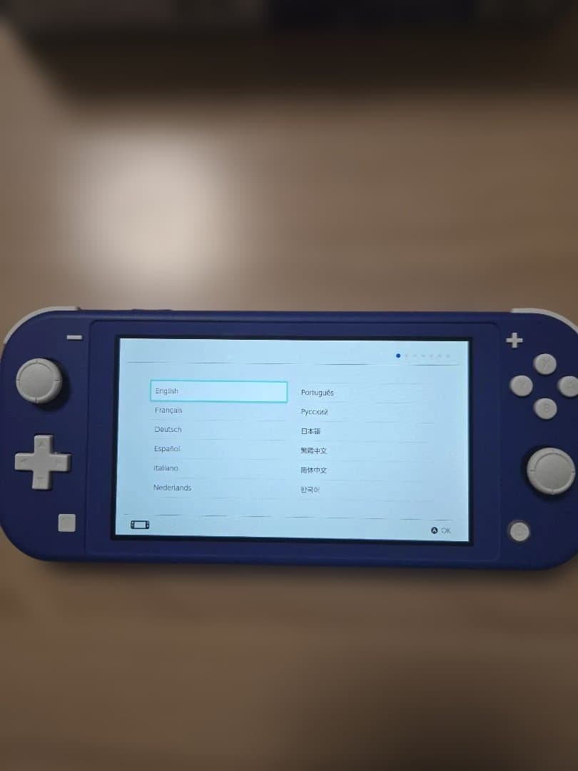 ロ*ク様 Nintendo Switch Lite 本体 ブルー