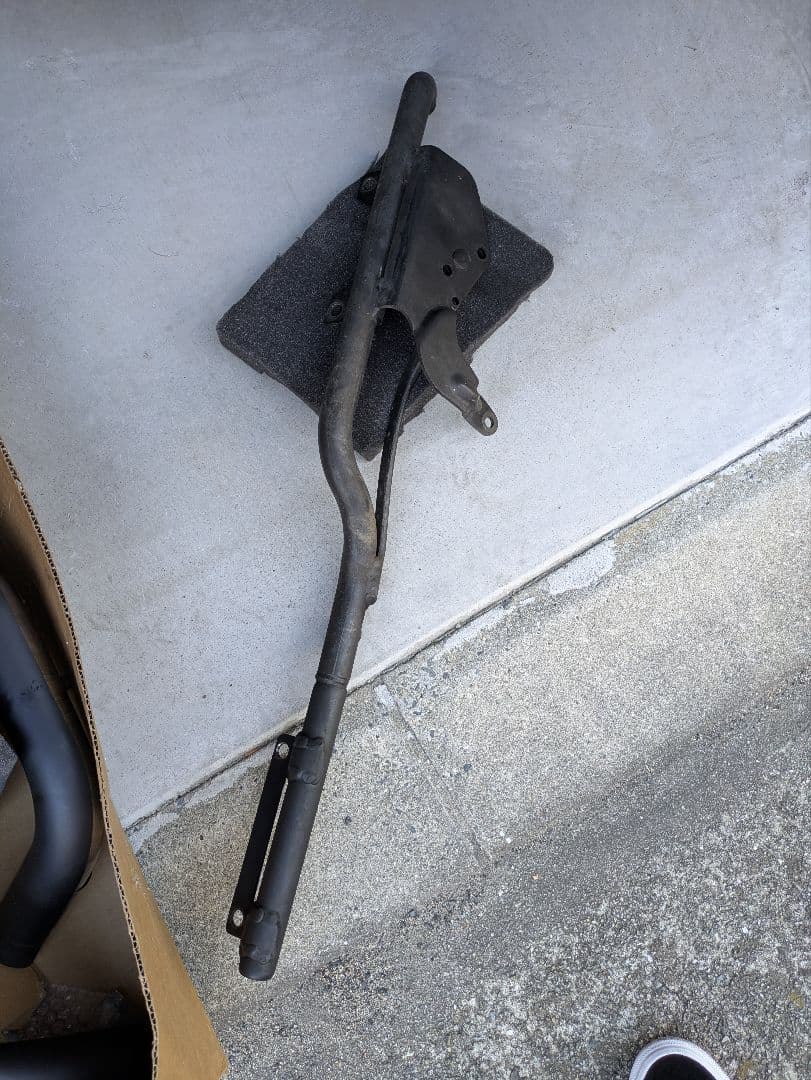 xl883nに使用　バンスアンドハインズ　スリップオンマフラー