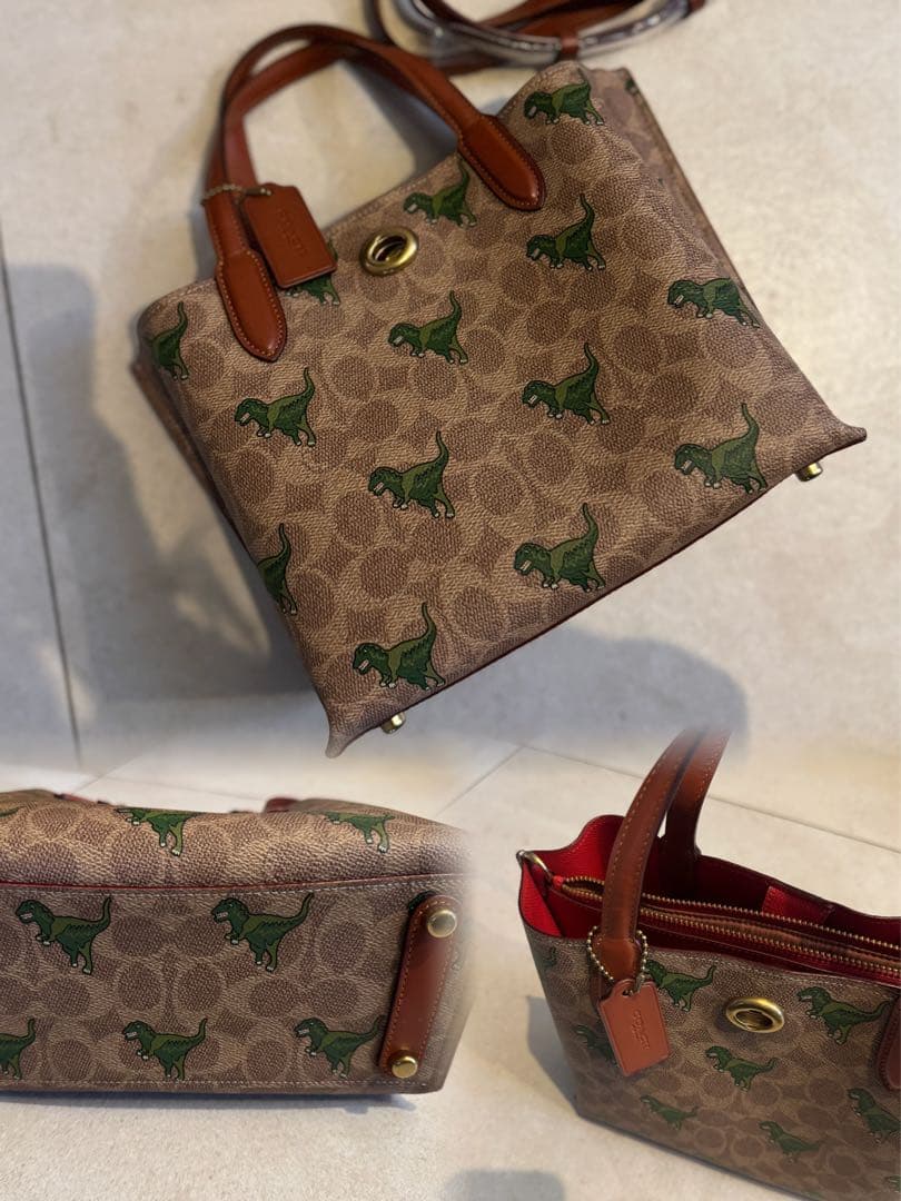 新品コーチ coachダイナソー柄トート/ショルダーバッグ