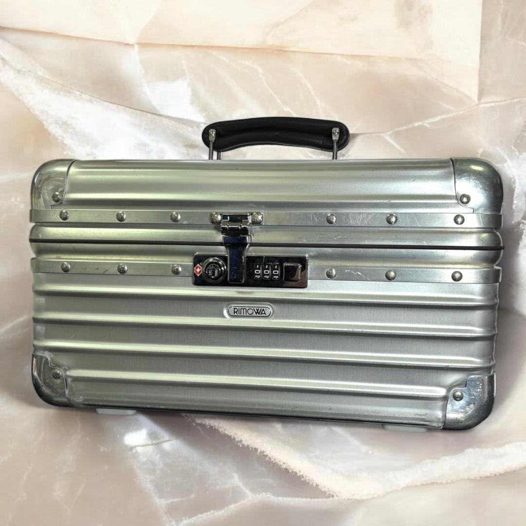 美品 レア リモワ クラシックフライト ビューティーケース 971.38 11L