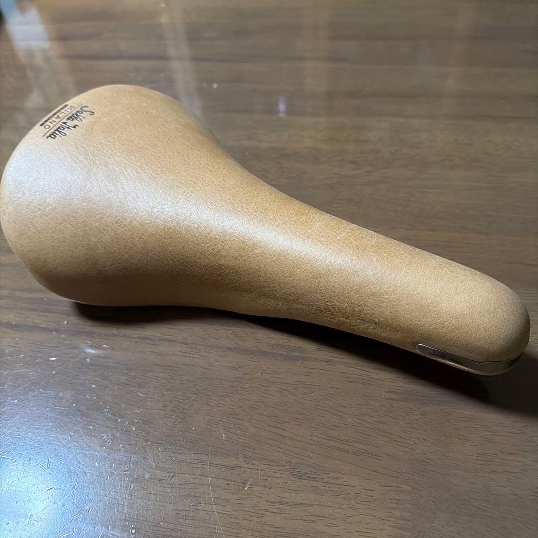 d*9様 セライタリア　ミラノターボ　ライトブラウン