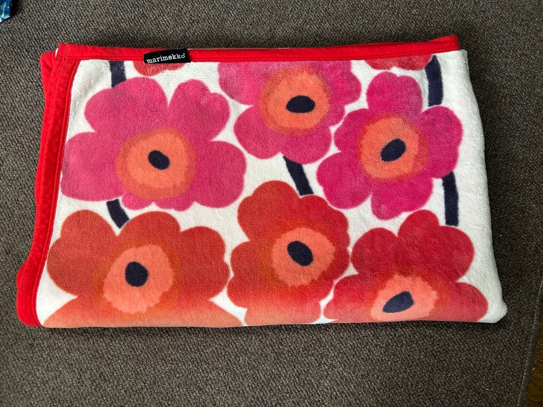 マリメッコ　シングル綿毛布　ウニッコ　西川