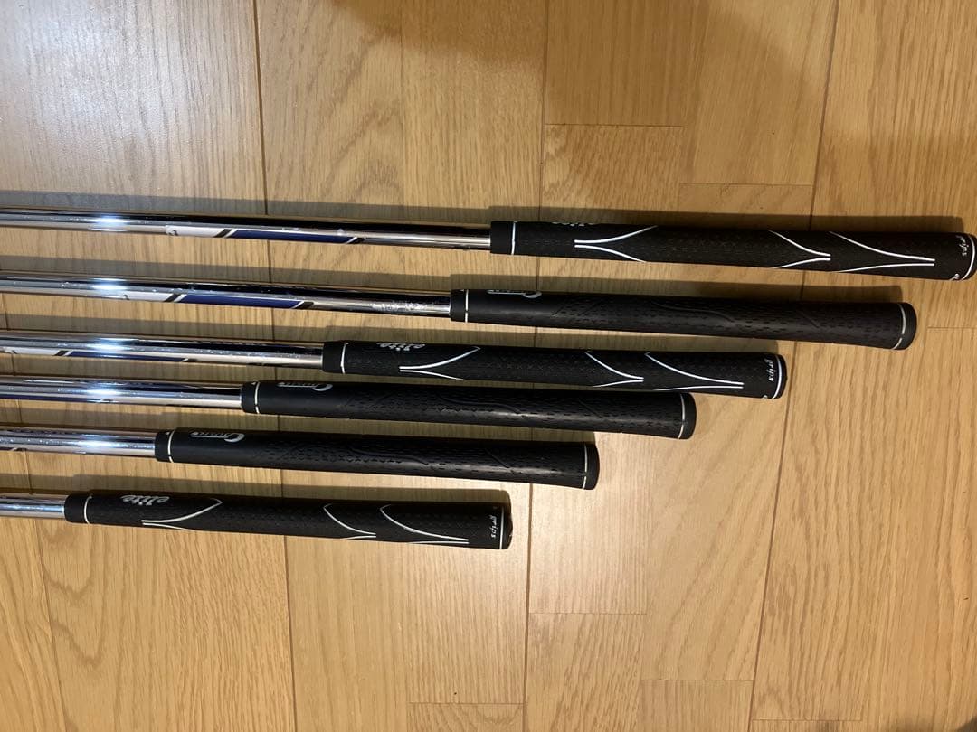 ブリヂストン ツアーステージ Xブレード 703 軟鉄鍛造アイアン 6本組