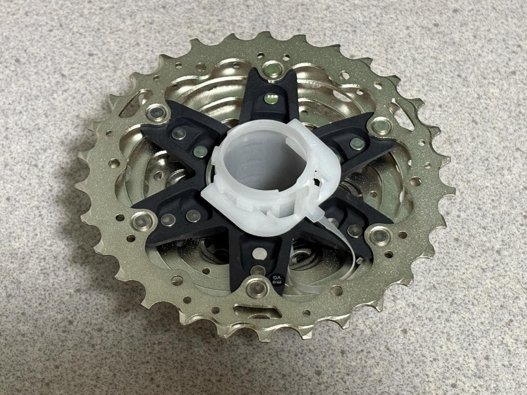 SHIMANO ULTEGRA CS-R8101 11-30T 12速