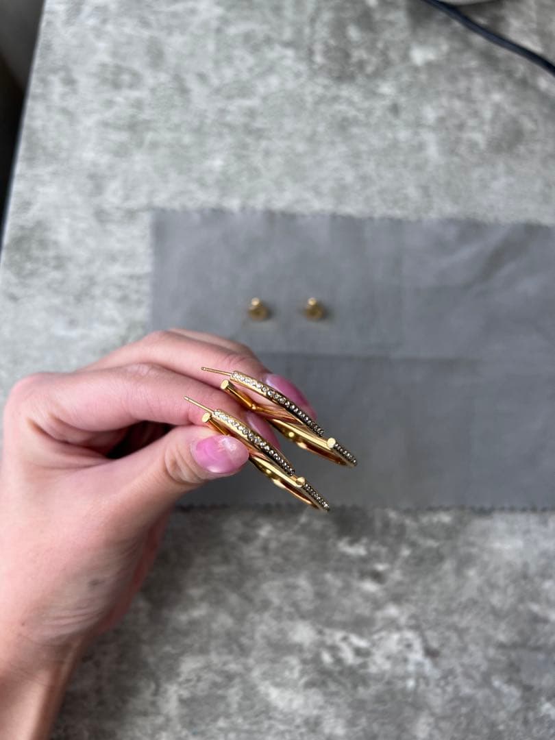 maisonvalentino シグネチャーピアス