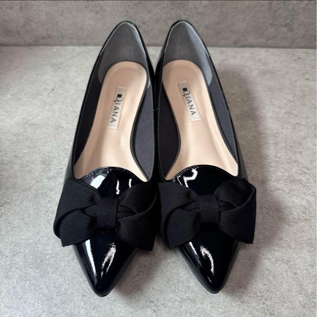 新品！ダイアナ オペラシューズ ポインテッドトゥ リボン エナメル フラット