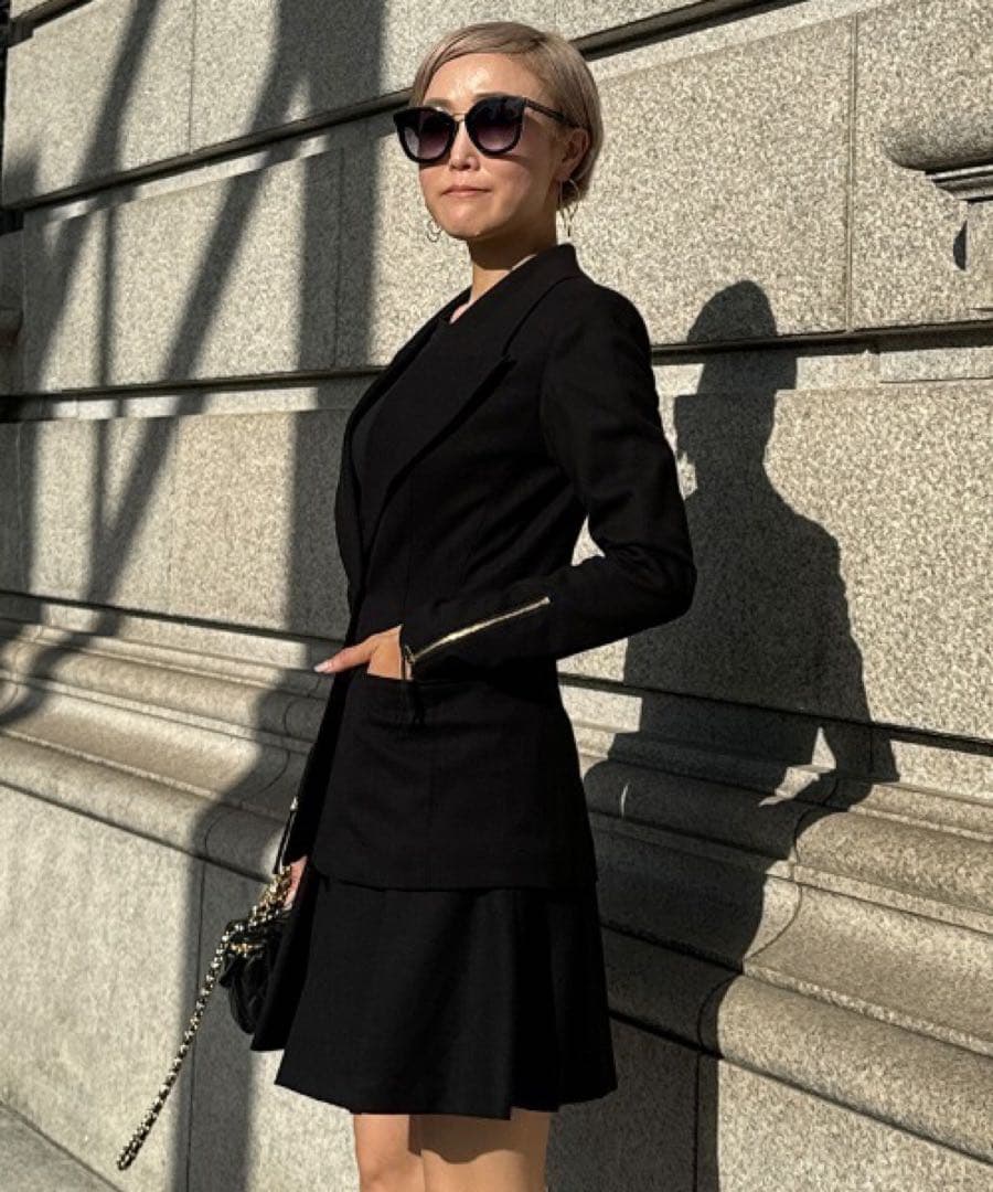 JENNE(シャープカラージャケット　セレモニー　オケージョン)