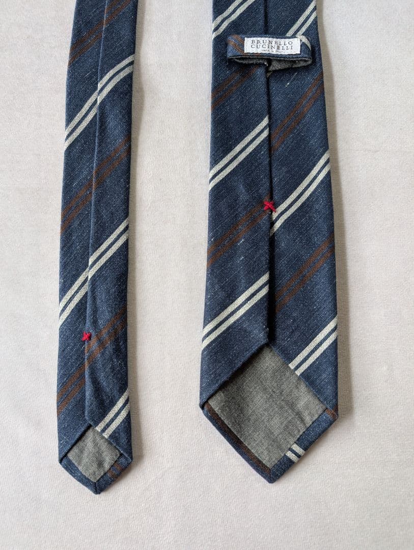 ブルネロクチネリ　フォーマルネクタイ