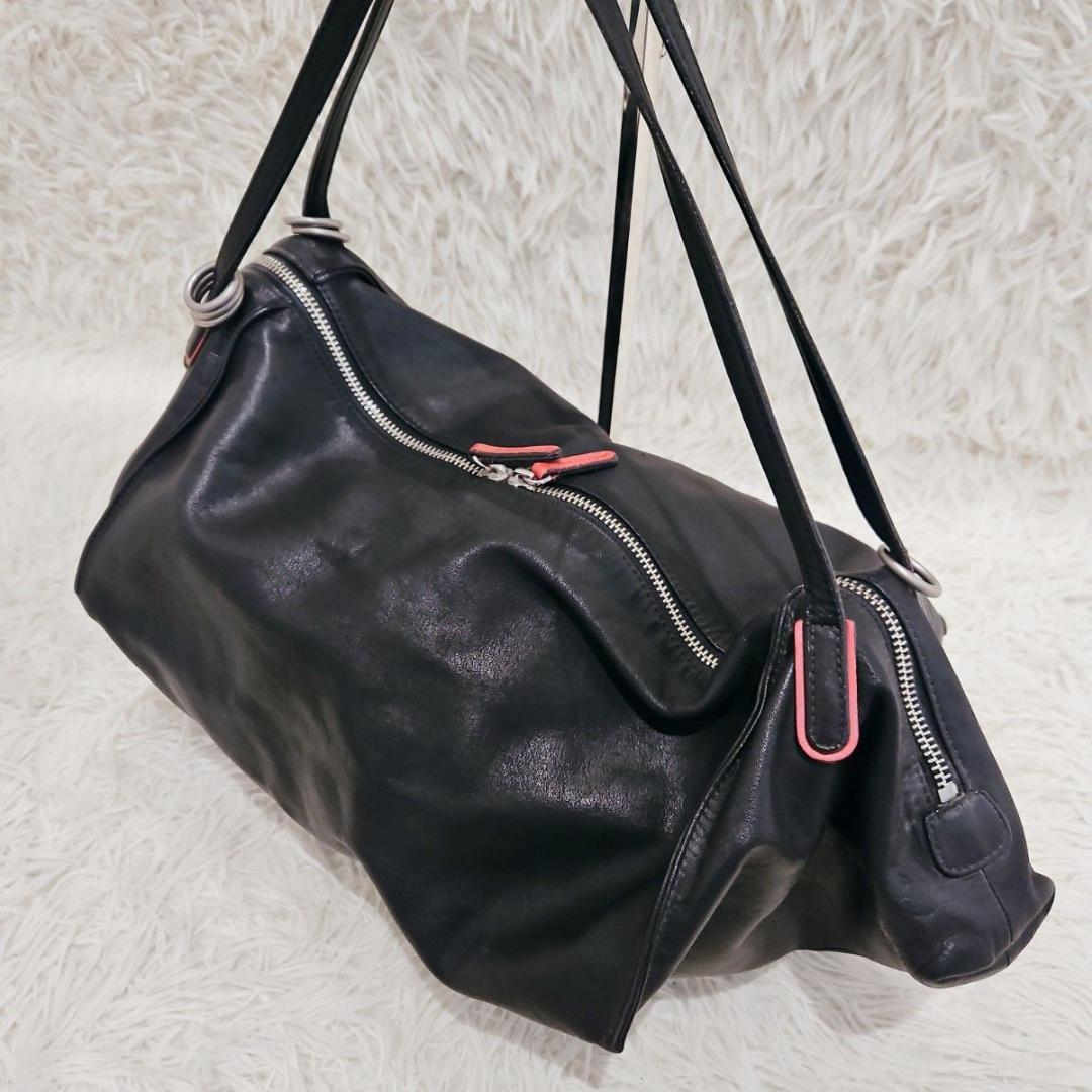 美品 Kawa kawa カワカワ レザーショルダー バッグ シルバーリング金具