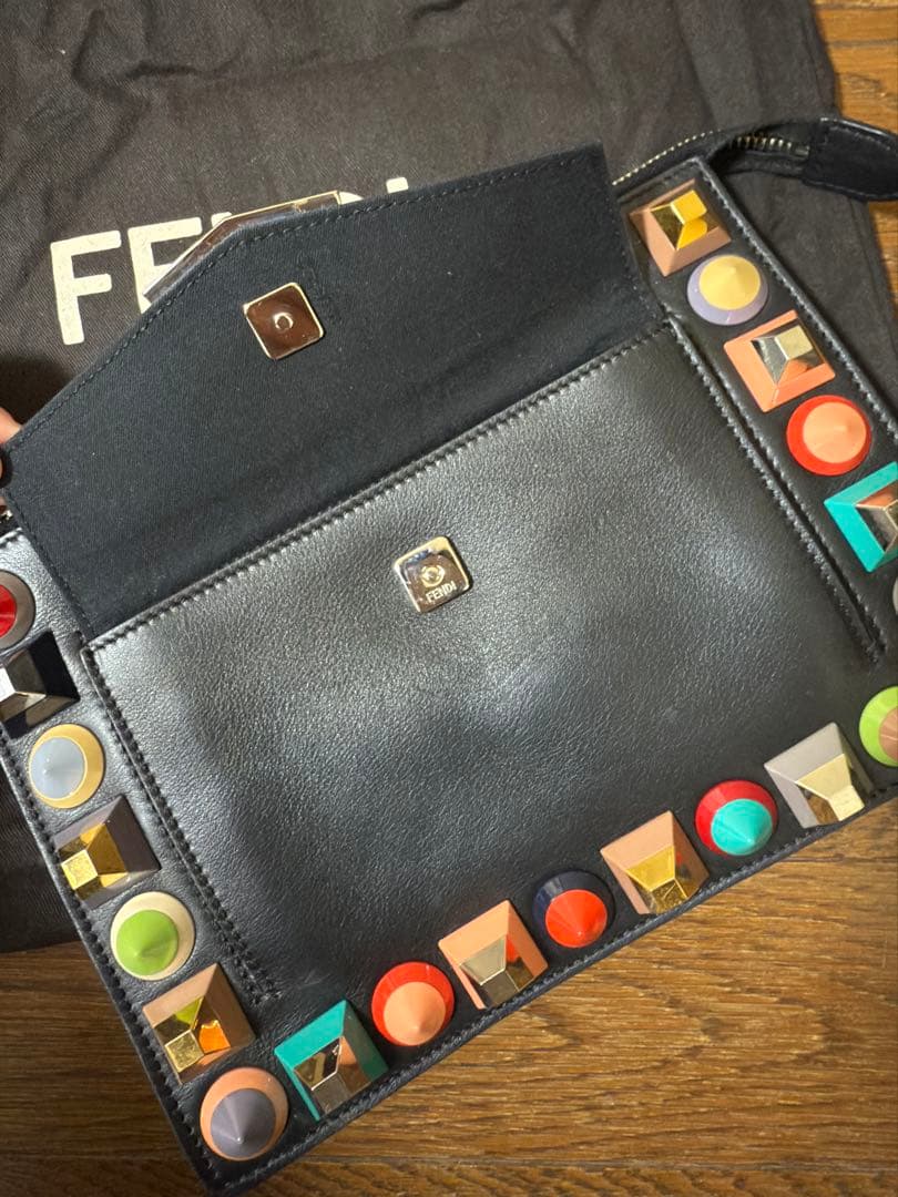 FENDI ブラック クラッチバッグ 保存袋付き