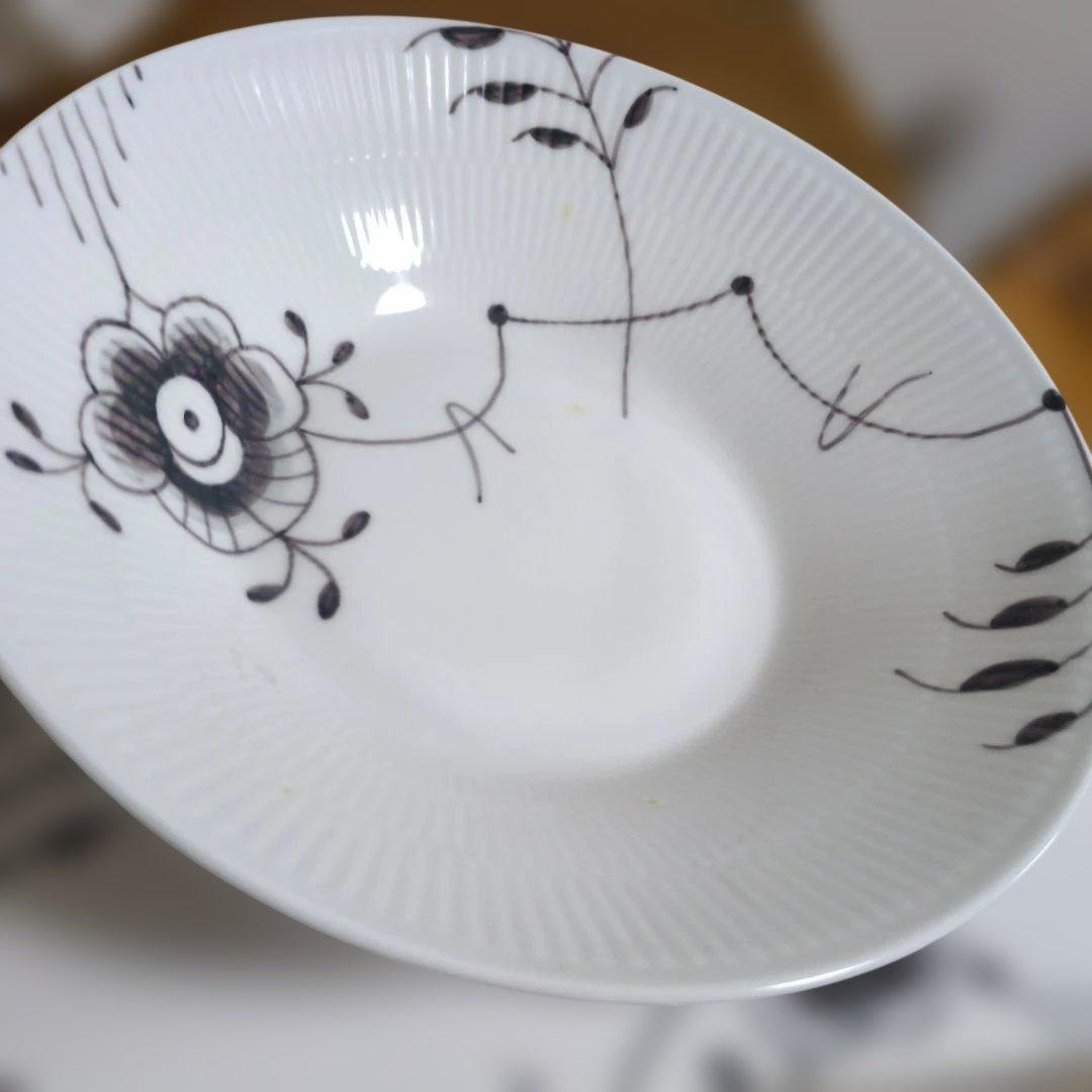 ロイヤルコペンハーゲン　ブラックフルーテッド　未使用　2枚　やや訳あり