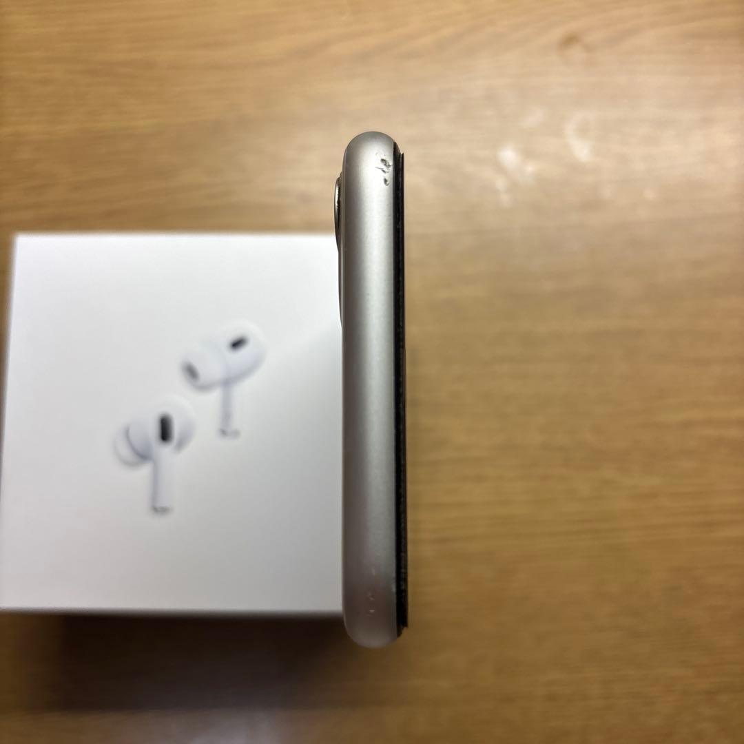 Apple iPhone11 本体