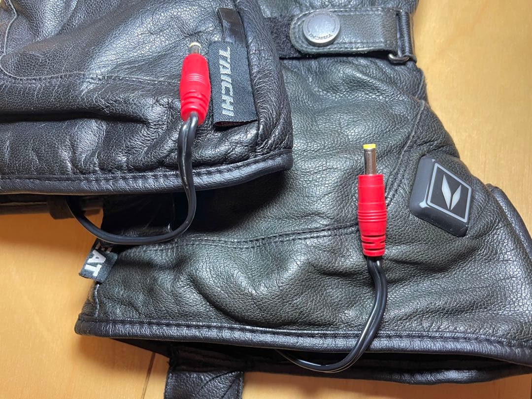 RSタイチ　電熱グローブ　RST606　Lサイズ　12ケーブル付属　動作良好