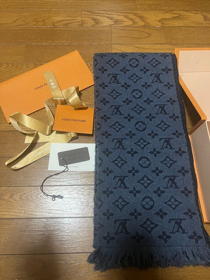 ルイヴィトン マフラー クラッシック ブルーマリーヌ モノグラム
