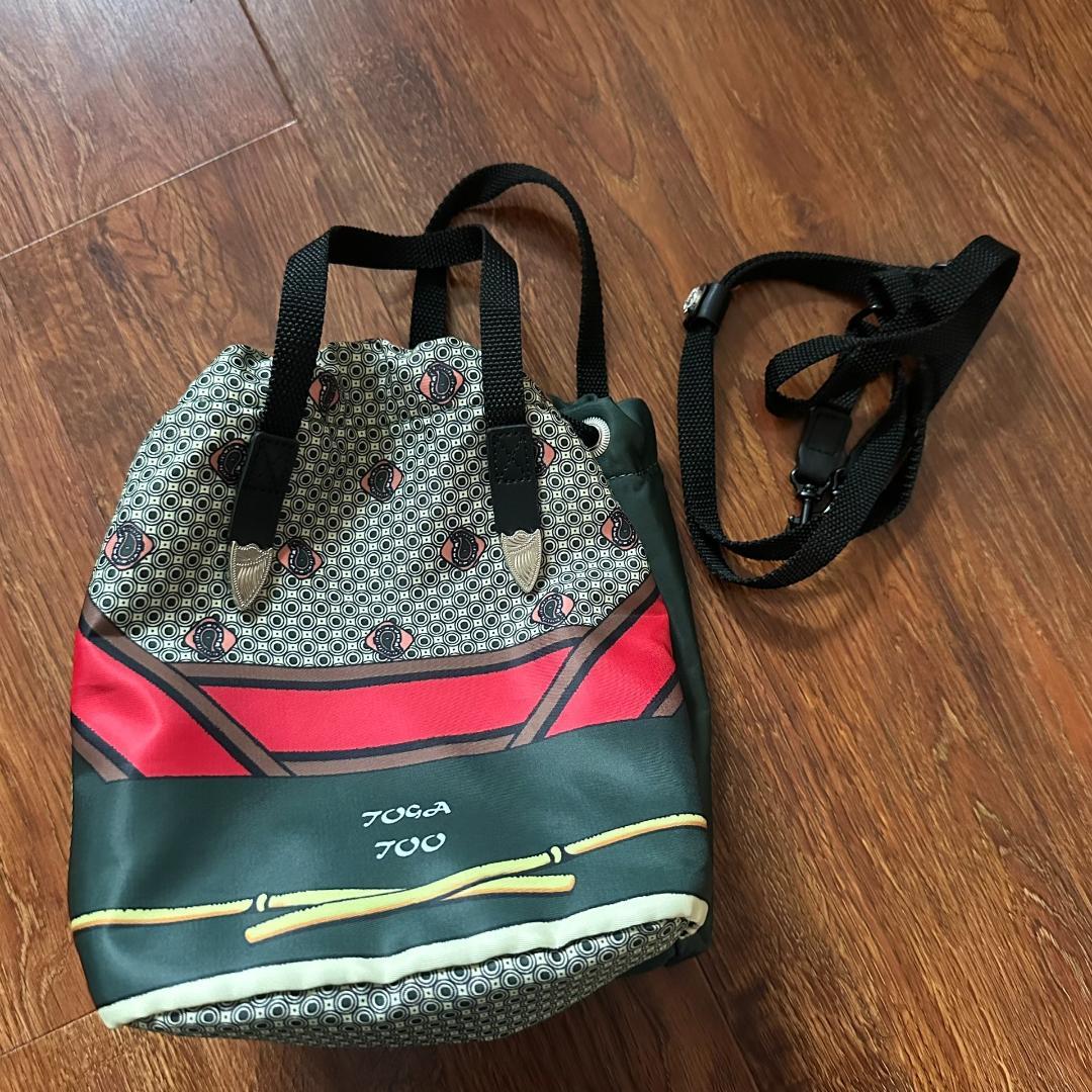 TOGA TOO プリント ドローストリングバッグ