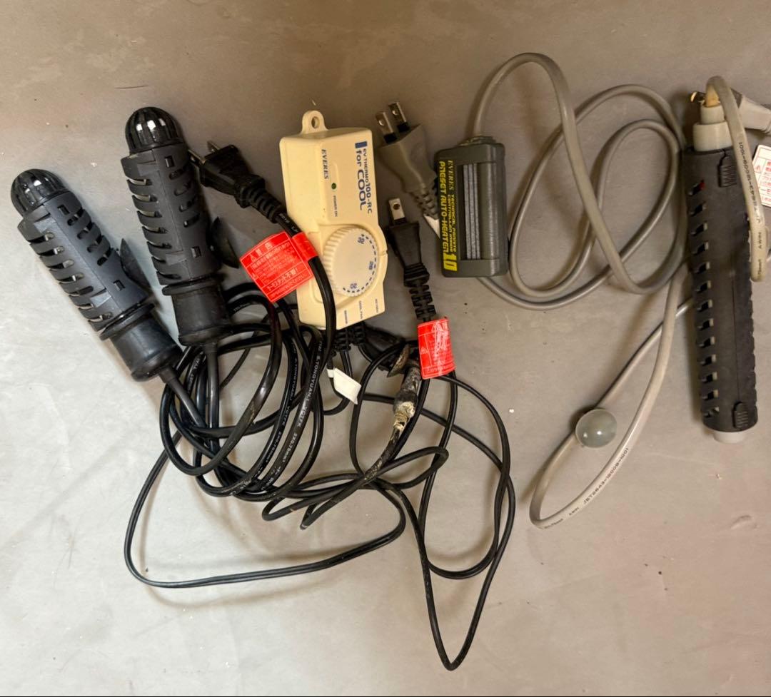 オーバーフロー水槽[60㎝]＋水槽台＋アクアリウム必需品多数 引取り限定 宮城県