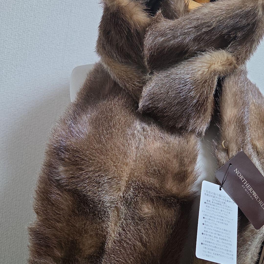 新品　 未使用タグ付き　リアルファー　マフラー　ストール