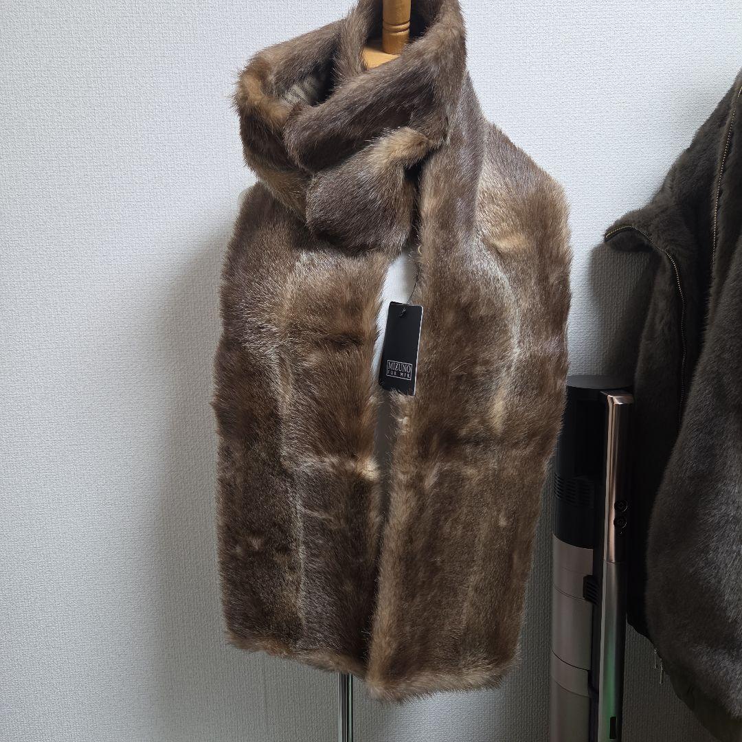 新品　 未使用タグ付き　リアルファー　マフラー　ストール