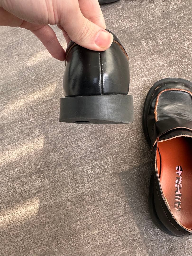 Camper Lab スクエアトゥローファー