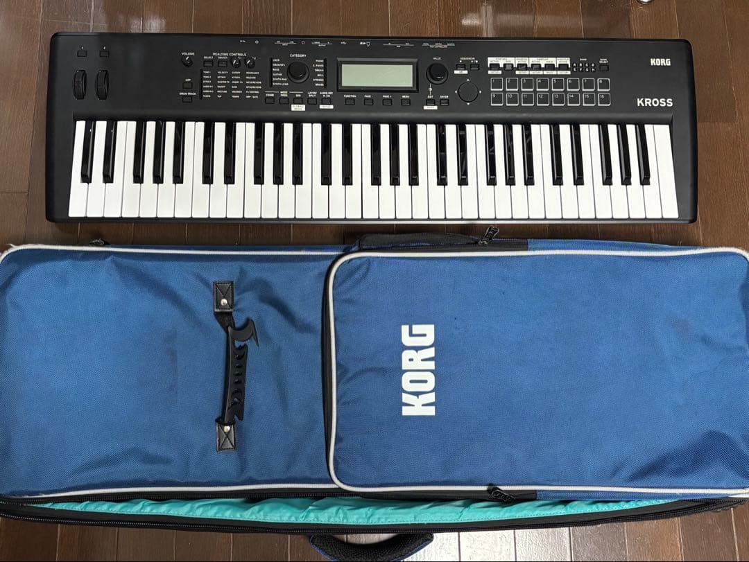 KORG KROSS2-61 本体(専用ケース・電源付属)