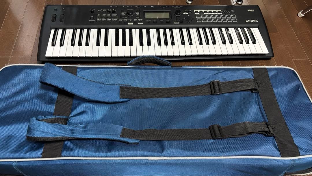 KORG KROSS2-61 本体(専用ケース・電源付属)
