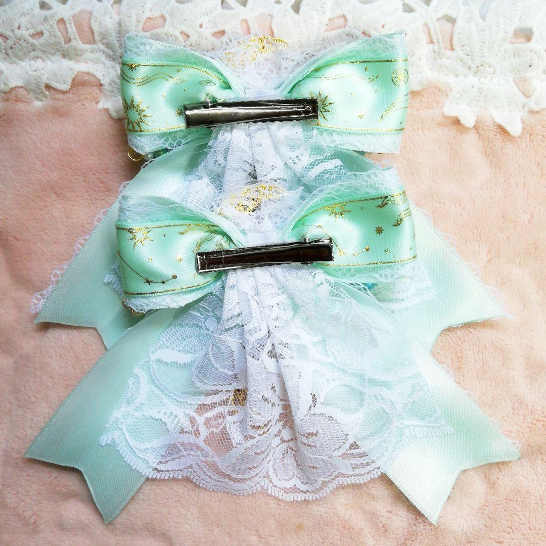 ライトグリーンMoonヘアクリップ　ロリータ　地雷　量産型　推し活　ハンドメイド