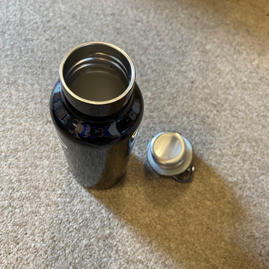 PRADA プラダ　ステンレスボトル　水筒　三角　ロゴ　ボトル　レア