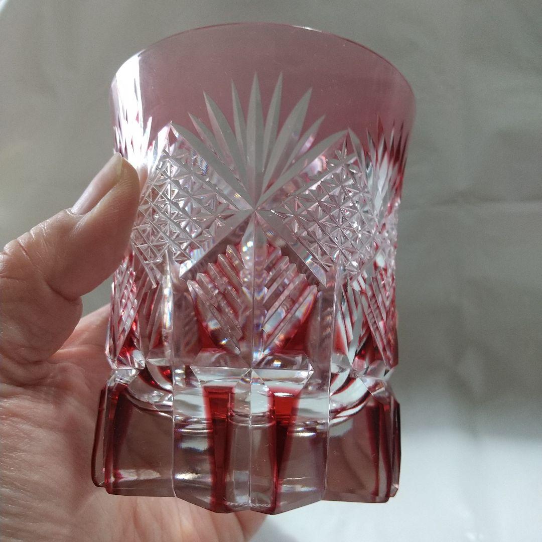 カガミクリスタル 赤被せ切子 麻の葉に笹の葉紋