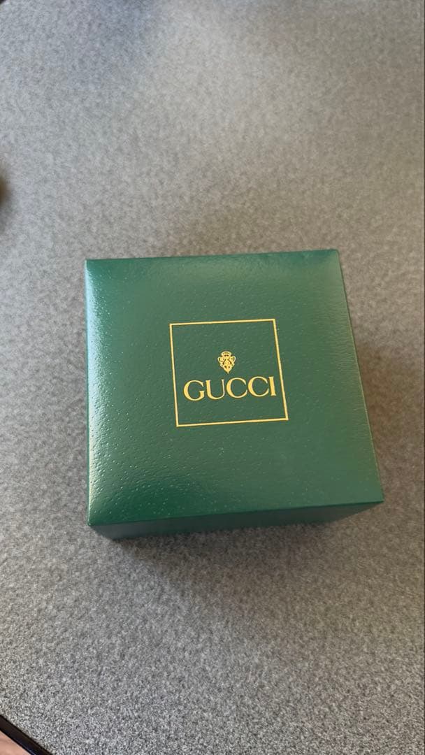 美品 グッチ 11/12.2 チェンジベゼル 12色 レディース クォーツ腕時計