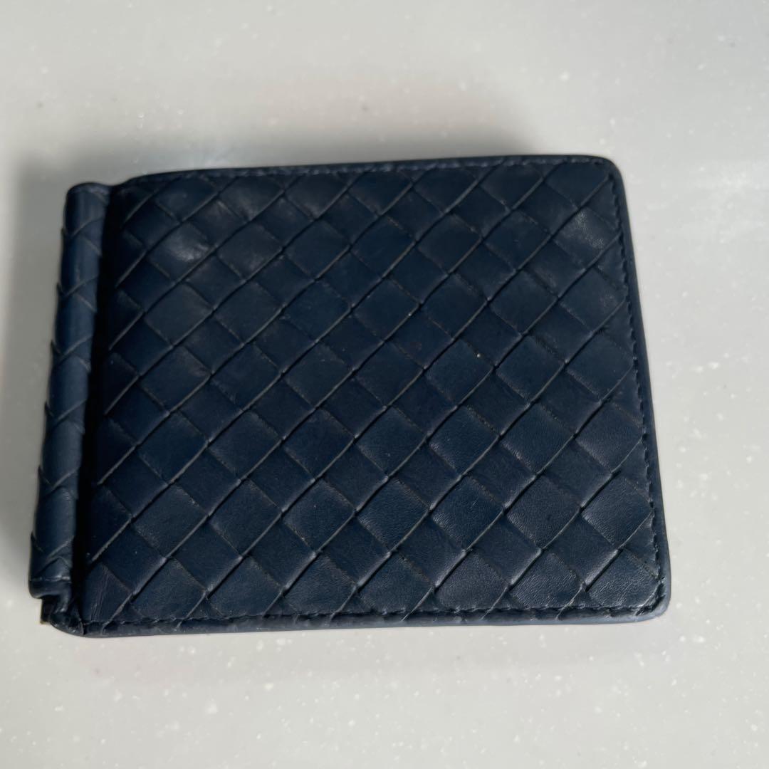 Bottega Veneta ネイビー レザー マネクリップ折り財布