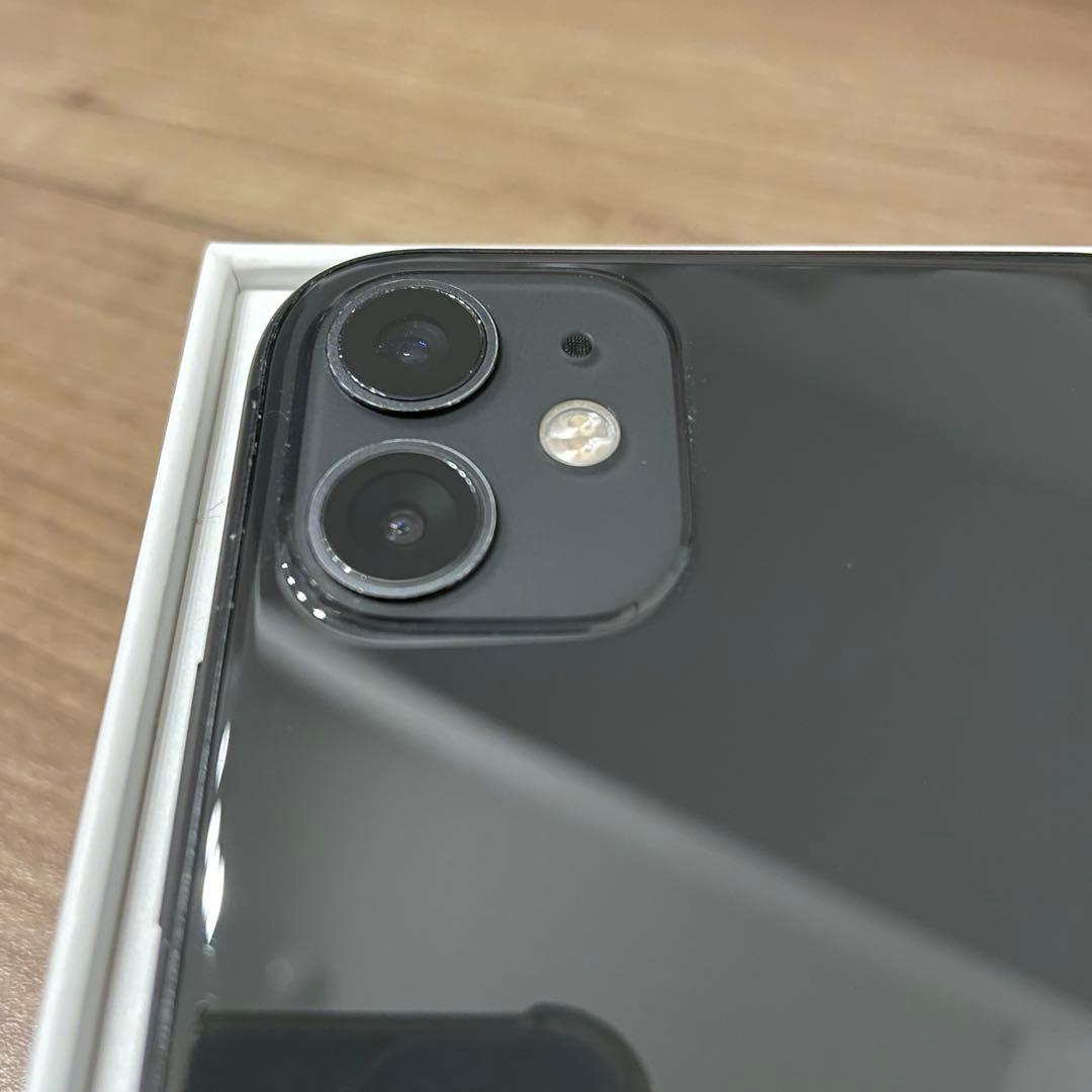【箱有】iPhone 11 ブラック 128GB 76%