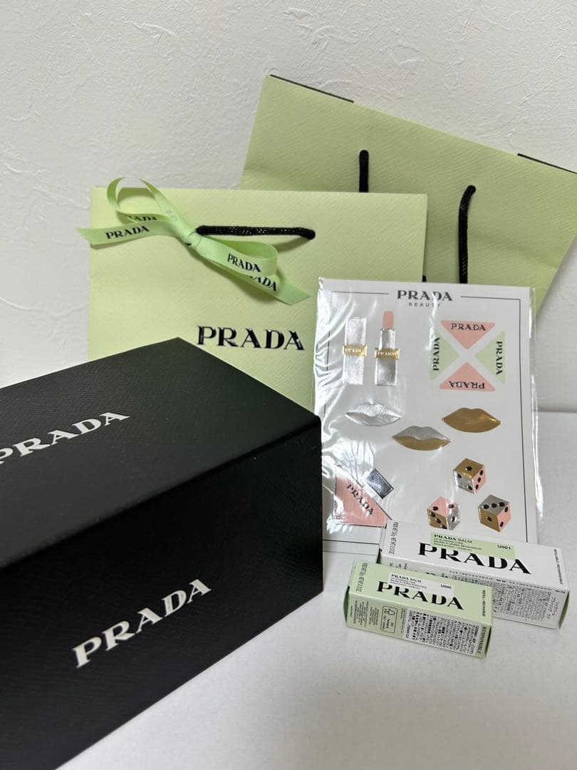 新品未使用PRADAリップスティック　本体レフィル