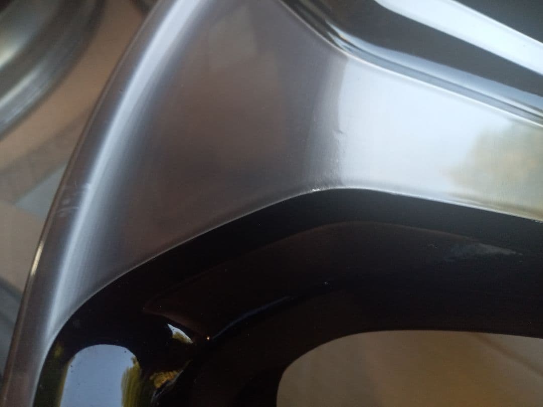 ジェイド純正１８インチホイール