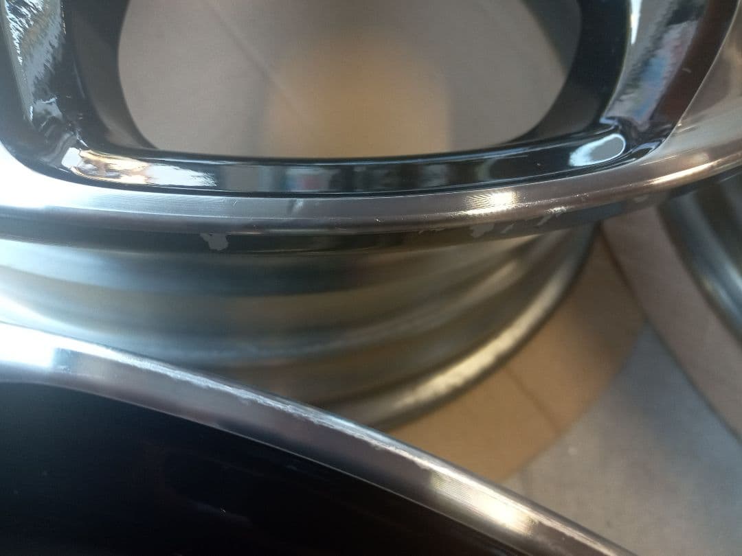 ジェイド純正１８インチホイール