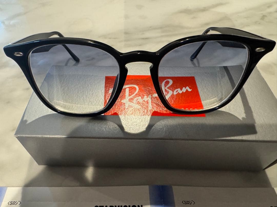 Ray-Ban RB4258F 度入り サングラス 啓之輔モデル