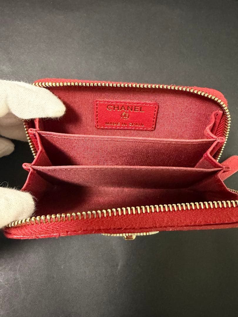 CHANEL レッド ケース