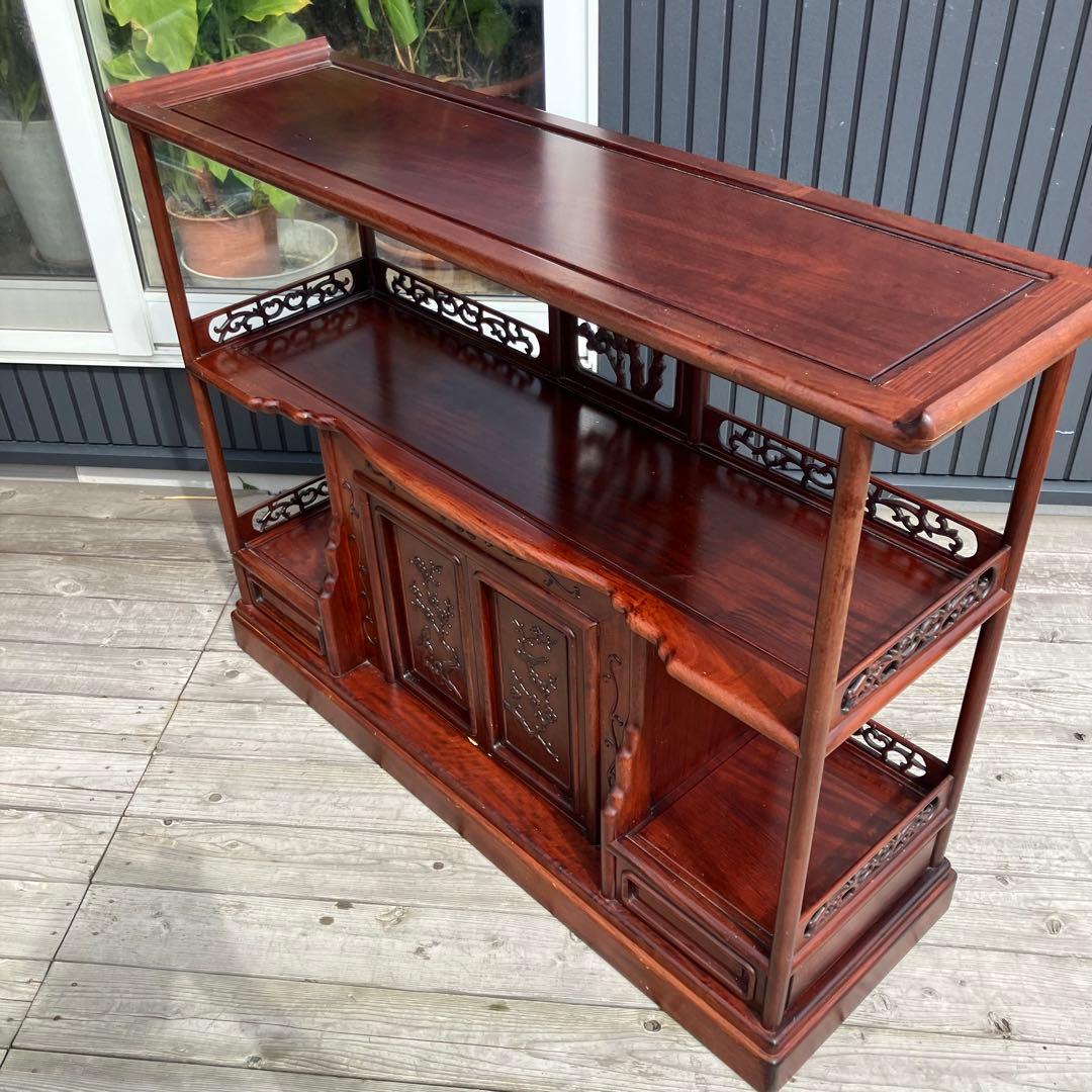 唐木家具 茶箪笥 飾り棚 中国骨董 唐草透彫り サイドボード ビンテージ時代家具