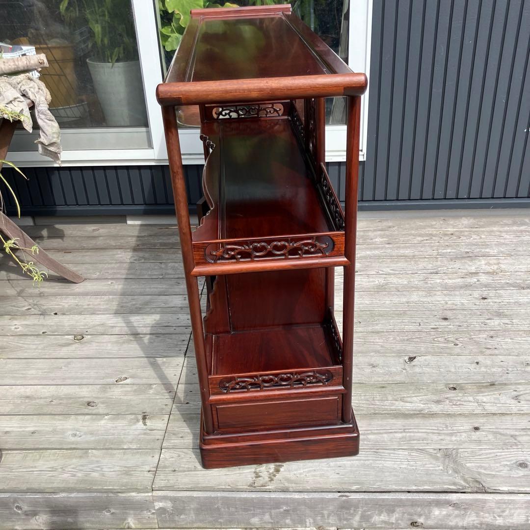 唐木家具 茶箪笥 飾り棚 中国骨董 唐草透彫り サイドボード ビンテージ時代家具